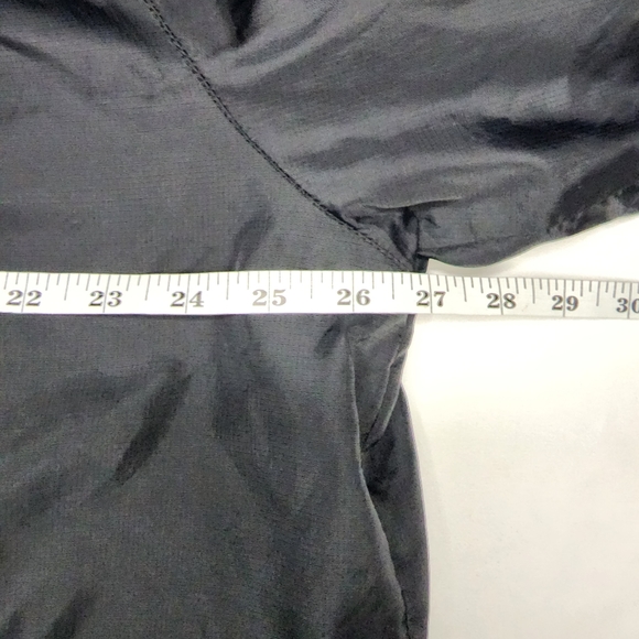 NFL OAKLAND RAIDERS Mens Vintage Black & Silver Windbreaker Jacket - XXL - Picture 6 of 9